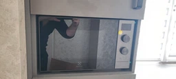 Мікрохвильова піч Electrolux EMZ725MMK фото від покупців 1