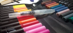 Набір акварельних маркерів двосторонні, 100 шт Brush Pens фломастери на водній основі в кейсі фото від покупців 11