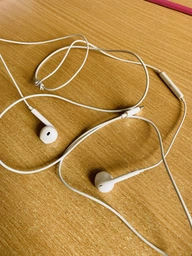 Наушники вкладыши проводные Lightning EarPods для Apple iPhone 5 6 7 8 9 Х 11 12 13 14 Pro Plus Mini Max LEXEGO with Mic Lightning Headphones White PL2J/W фото от покупателей 6