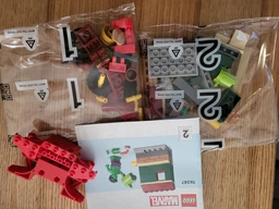 Конструктор Lego Super Heroes Залізна Людина на мотоциклі та Халк 76287 фото від покупців 2