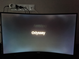 Монитор 32" Samsung Odyssey G5 S32CG550 (LS32CG550EIXCI) QHD 2K / VA 1000R / 165Hz / 1ms / HDR10 / FreeSync Premium / G-Sync Compatible / Low Input Lag / Black Equalizer фото от покупателей 6