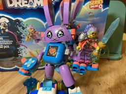 Конструктор LEGO DREAMZzzzz Иззи и геймерский Бунчуро 252 элемента (71490)
