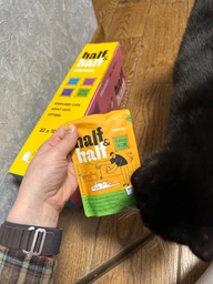 Упаковка влажного корма Half&Half для стерилизованных кошек кусочки с индейкой в желе в форме пауча 100 г х 22 шт (2700000039984) фото от покупателей 1