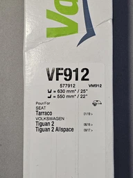 Комплект щеток стеклоочистителя Valeo бескаркасные 630/550 мм (577912)