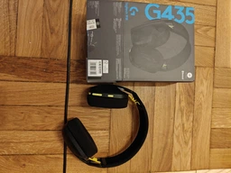 Наушники Logitech G435 LIGHTSPEED Wireless Gaming Headset - Blue (981-001062) сине-фиолетовые фото от покупателей 9