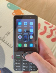 Кнопковий смартфон SERVO F25 PRO на Android із підтримкою 4G! фото від покупців 1