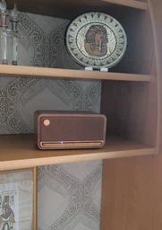 Портативна колонка Edifier MP230 Retro Black