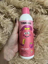Шампунь-бальзам 2 в 1 Tink kids Sweet Berry 300 мл (4823109410862)