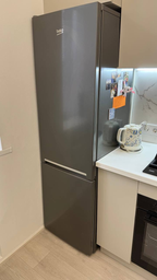 Двухкамерный холодильник Beko RCNA305K20MG фото от покупателей 7