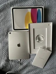 Планшет Apple iPad 11" 2025 Wi-Fi 128GB Silver (MD3Y4TY/A) фото от покупателей 1