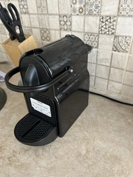 Капсульная кофемашина Nespresso Inissia Black EN80.B, 0,8 л, 19 бар, Черная