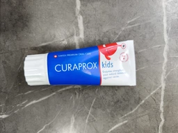 Зубная паста детская ферментная Curaprox CS Kids с нежным вкусом сладкой клубники 60 мл (7612412429626/7612412429473) фото от покупателей 12