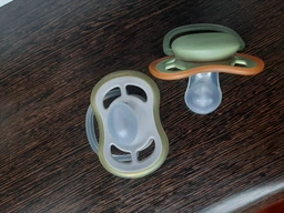 Силіконова ортодонтична пустушка Philips Avent Ultra Air 6-18 міс 2 шт (SCF085/16) фото від покупців 13