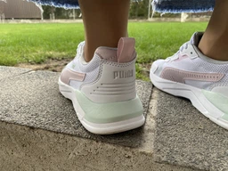 Женские кроссовки Puma X-Ray 3 40022917 36 (3.5UK) 22.5 см Black/Racing Blue/Gray Sky (4069161624124) фото от покупателей 7