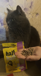 Упаковка лакомств для кошек Half&Half в форме мясных полосочек с уткой 2 шт x 50 г (2700000037232) фото от покупателей 1
