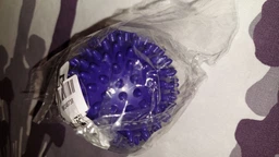 Массажный мячик 7.5 см жесткий EasyFit синий (PVC) мяч для массажа и МФР массажер для спины, ног, рук, шеи, стоп EFTNS75BL фото от покупателей 2