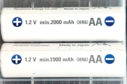 Акумулятор Panasonic Eneloop BK-3MCDE/2CP, AA/(HR6), 2000mAh, LSD Ni-MH, Eco Blister 2шт фото від покупців 3