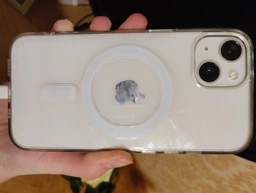 Мобильный телефон Apple iPhone 13 256GB Starlight (MLQ73HU/A) фото от покупателей 8