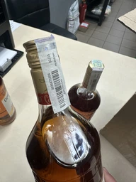 Алкогольный напиток на основе Карибского рома Captain Morgan Spiced Gold 1.5 л 35% (5000281035338) фото от покупателей 8