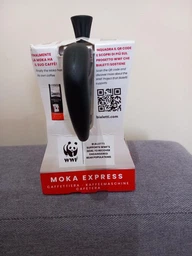 Гейзерна кавоварка Bialetti La Mokina, 1 сup, 40 мл, Чорна фото від покупців 2