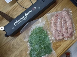 Пакети для вакууматора харчові говренні змінна плівка для вакуумного пакувальника 15х20 см кульки рифлені для вакуумування су-від пакет вакуумний для запаювання продуктів та зберігання пачка 100 шт Smart (Sn209788) фото від покупців 9