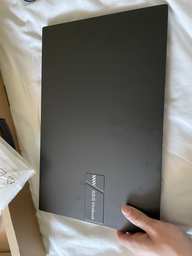 Ноутбук ASUS VivoBook 15 OLED M1505YA-MA268 (90NB10Q1-M00CT0) Indie Black / 15.6" OLED 2.8K 120 Гц / AMD Ryzen 5 7430U / RAM 16 ГБ / SSD 512 ГБ фото від покупців 6