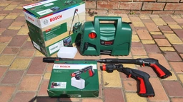 Мойка высокого давления Bosch EasyAquatak 100 Long Lance (06008A7E01)