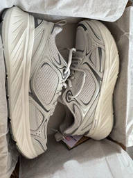 Жіночі кросівки Skechers 38.5 Сірий 150475 GRY фото від покупців 3