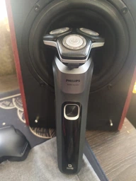 Электробритва PHILIPS S5587/10 серии 5000 фото от покупателей 8