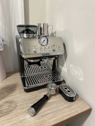 Кофеварка рожковая DELONGHI La Specialista Arte EC9155.MB фото от покупателей 14