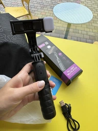 Штатив для телефону смартфону селфі палиця трипод монопод з LED лампою Bluetooth пультом телескопічна тринога селфіпалка висувний регульований поворотний для фото відео зйомки 76 см складний компактний тримач бездротовий з дистанційним керуванням фото від покупців 3
