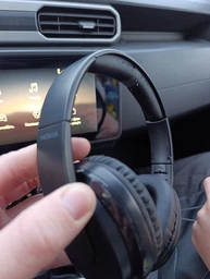 Навушники Nokia Wireless Headphones WHP-101 Black (8P00000154) фото від покупців 5
