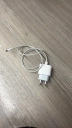 Комплект быстрой зарядки для Apple iPhone, iPad Сетевое зарядное устройство 20W USB-C Блок зарядки Type-C Power Adapter, Кабель зарядки Type-C to Lightning 1m White