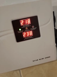 Стабилизатор real-el stab slim-2000, white (el122400008) фото от покупателей 7