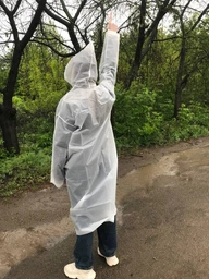 Жіночий дощовик чоловічий дорослий плащ підлітковий прозорий багаторазовий похідний ева на кнопках плащі дощові дорослі накидка від дощу багаторазова Hechpro ТБ130 блакитний фото від покупців 10