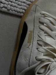 Женские кеды низкие Puma Smash Platform v3 SD 39194202 40.5 (7UK) 26 см Puma Black-Puma White-Puma Gold (4065453598678) фото от покупателей 6