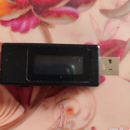 USB тестер струму напруги ємності KEWEISI KWS-V30 QC3.0 / 4-30V / 195W / 6.5A Black фото від покупців 1
