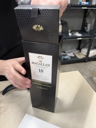 Віскі The Macallan Triple Cask 18 YO 0.7 л 43% (5010314049409)