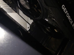 Видеокарта GF RTX 5070 12GB GDDR7 GamingPro Palit (NE75070019K9-GB2050A) фото от покупателей 3