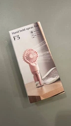 Ручний вентилятор - зволожувач повітря на акумуляторі Humidifying Fan тришвидкісний міні-вентилятор / міні-кондиціонер із розпиленням води, 15.7х6.8 см, рожевий (103945197) фото від покупців 3
