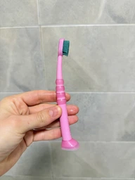 Зубная щетка Curaprox CS Baby для детей (0-4 лет) прорезиненная ручка с присоской Зеленая с синей щетиной (CS Baby-green-blue) фото от покупателей 10