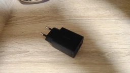 Сетевое зарядное утройство Baseus Compact Quick Charger U+C 20W EU Black (CCXJ-B01) фото от покупателей 1