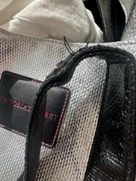 Сумка Victoria's Secret Weekender Tote Bag пляжна фото від покупців 2