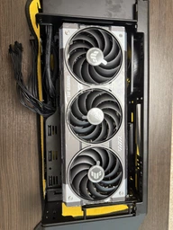 Видеокарта Asus AMD Radeon RX 9070XT TUF OC 16GB GDDR6 (TUF-RX9070XT-O16G-GAMING)