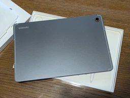 Планшет Samsung Galaxy Tab S10 FE Wi-Fi 8/128GB Light Blue (SM-X520NLBREUC) фото от покупателей 6
