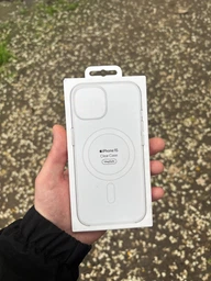 Чехол противоударный Clear Case with MagSafe для Apple iPhone 15 (6.1") Clear прозрачный фото от покупателей 2