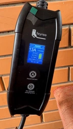 Зарядное устройство для электромобиля Feyree EV Portable Type 1, 16 A, 3.5 кВт, 1-фазное фото от покупателей 2