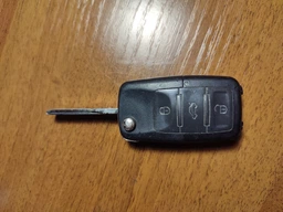 Корпус выкидного ключа для Volkswagen 3 кнопки без лезвия Galakeys (02-18) фото от покупателей 1