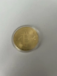 Сувенірна колекційна монета Біткоїн (Bitcoin) BTC, подарунок, сувенір, монета Bitcoin, в чохлі-капсулі
