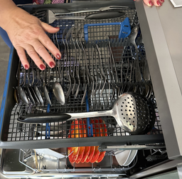 Посудомоечная машина ELECTROLUX SEM94830SW